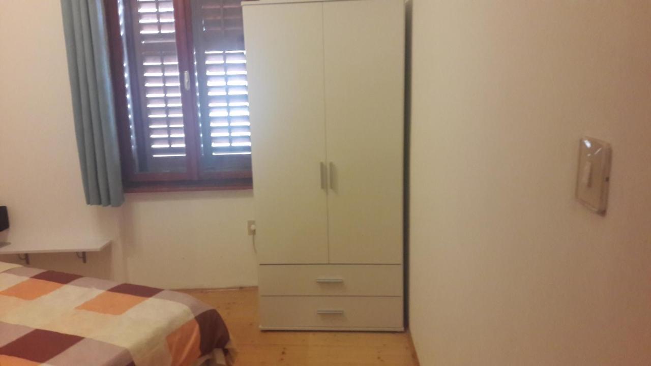 Apartment Piranhe Buitenkant foto